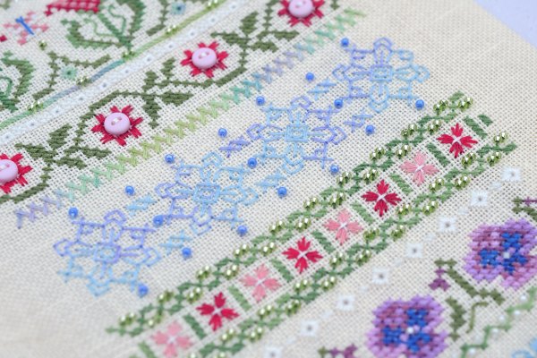 Tela Artis - Spring Stitches Counted Cross Stitch Kit - Image 3